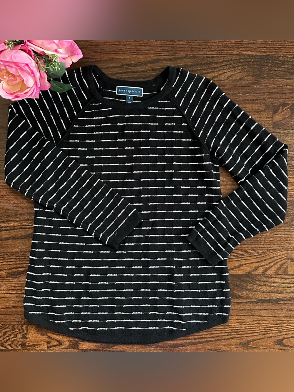 Karen Scott 100% cotton sweater, size S